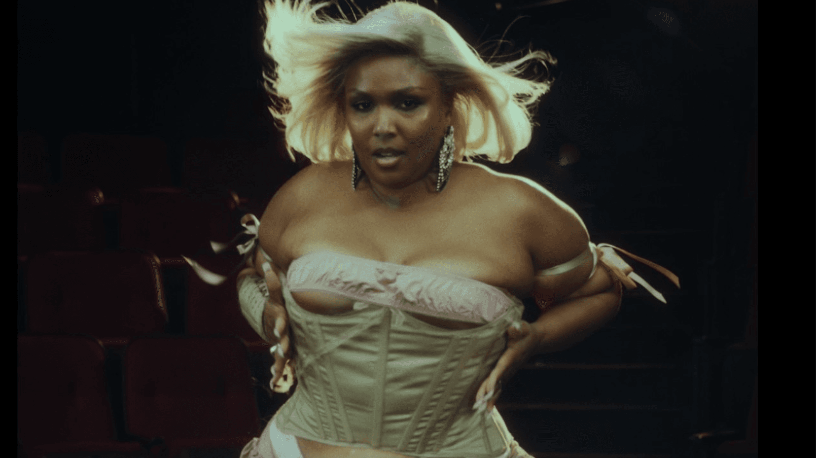 Lizzo - Don't Make Me Love U