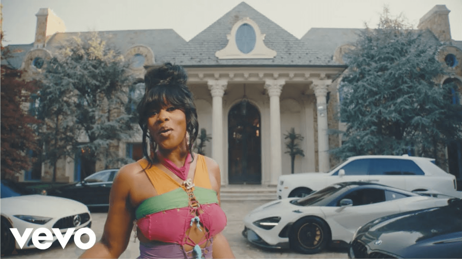 Remy Ma - Put Em On