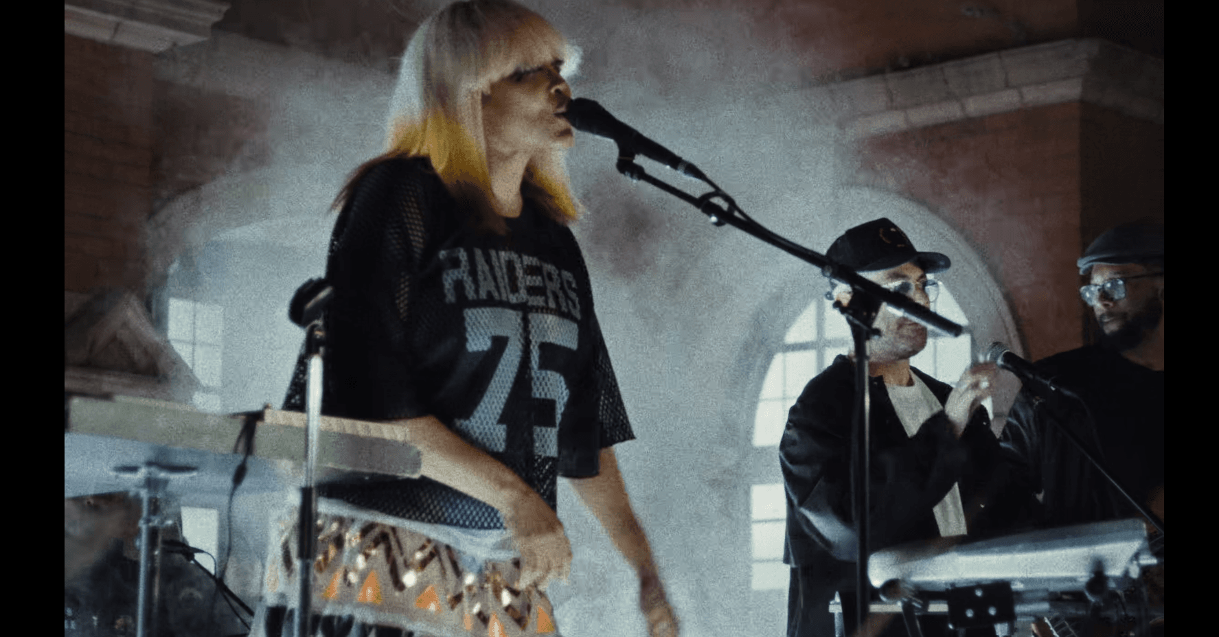 Erykah Badu & The Alchemist – Echos, I Just Play A Part, Witch Doctor | NTS Session