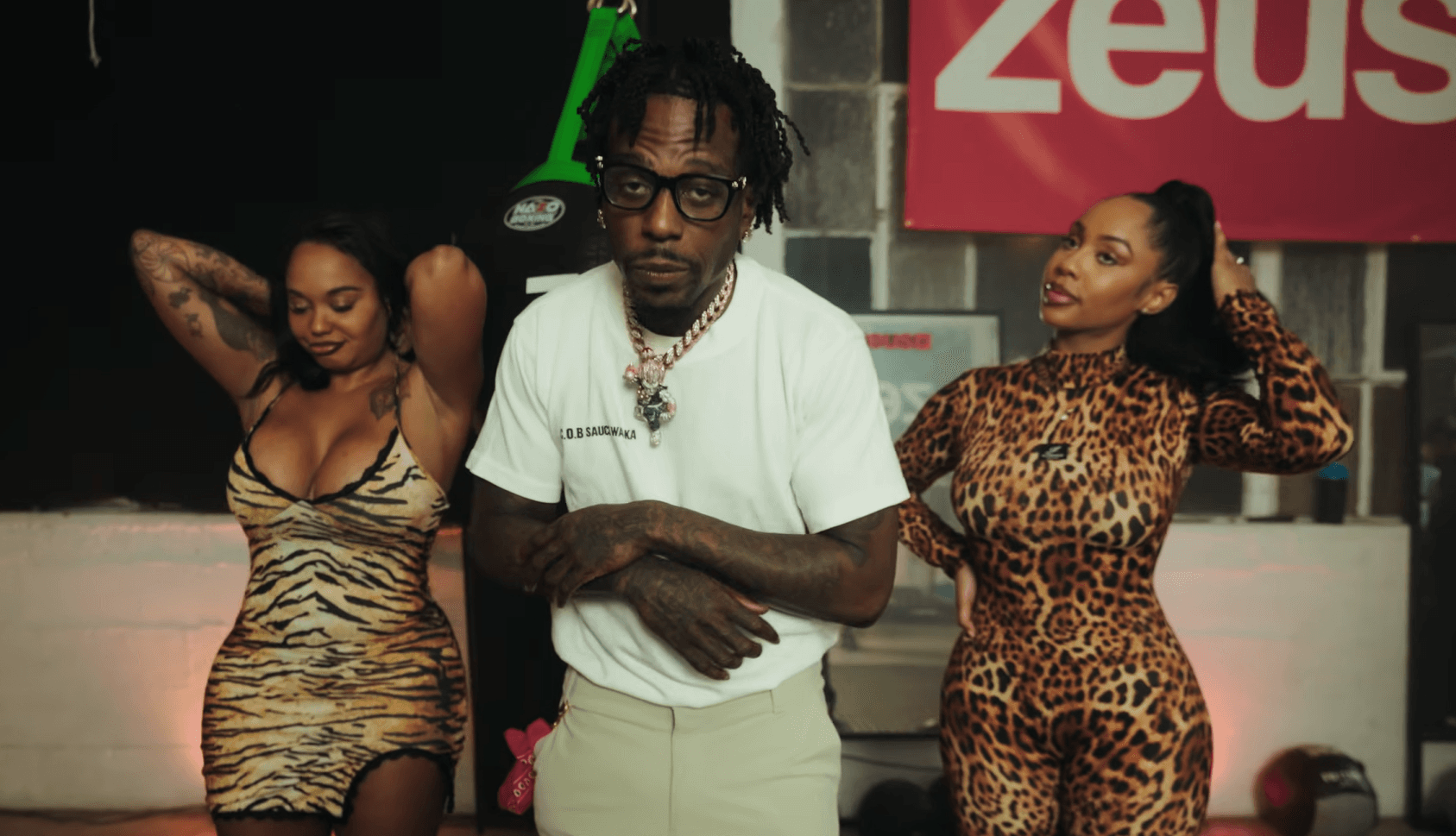Sauce Walka, Adrien Broner & DeenTheGreat - Kickn Flava
