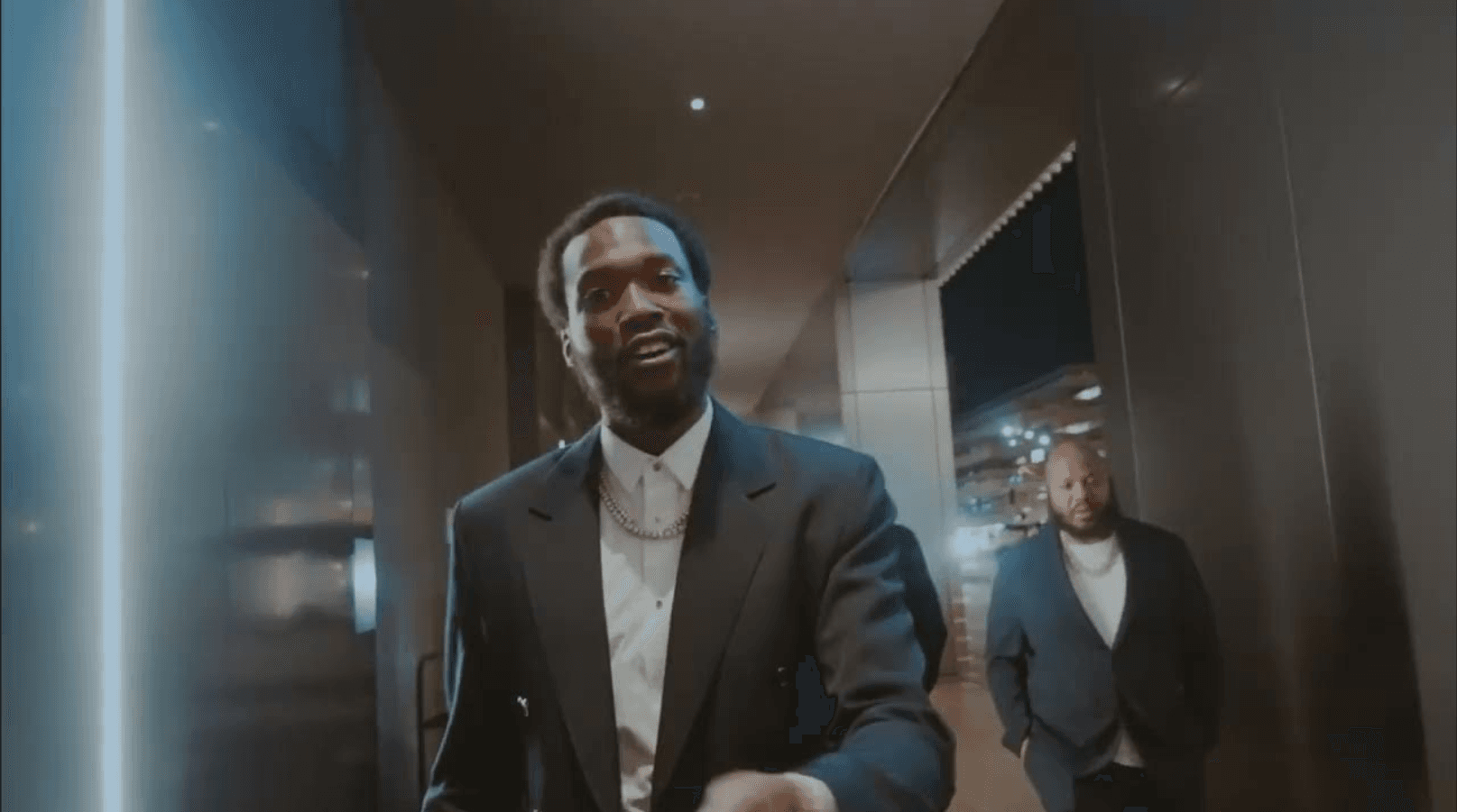 Meek Mill - Philly Heathens