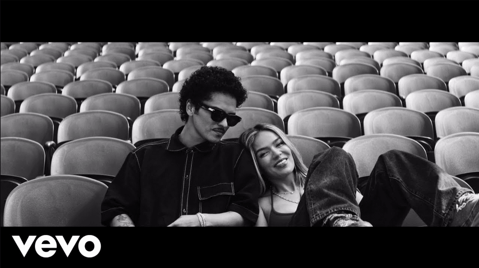 KAROL G, Bruno Mars - Still