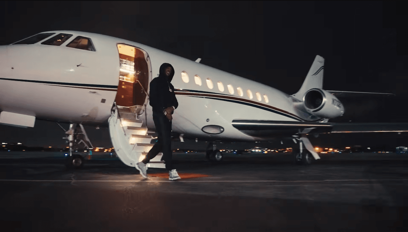 Meek Mill - Graveyards and Penitentiaries